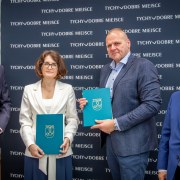 Podpisaliśmy umowę na budowę całorocznego lodowiska przy ul. Sikorskiego